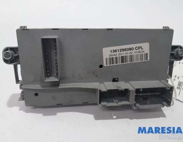 Fuse Box FIAT Ducato Kasten (250, 290), FIAT Ducato Bus (250, 290), FIAT Ducato Kasten (250)