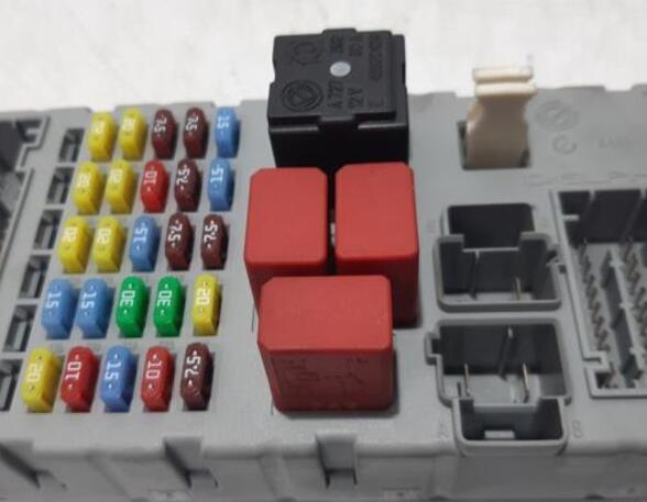 Fuse Box FIAT CROMA (194_)