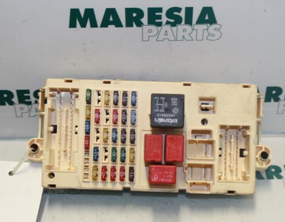 Fuse Box FIAT STILO (192_), FIAT STILO Multi Wagon (192_)