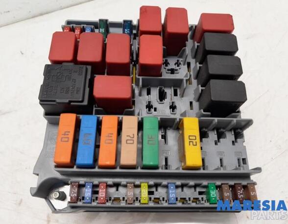 Fuse Box FIAT 500 (312_), FIAT 500 C (312_), FIAT FIORINO Box Body/MPV (225_), FIAT QUBO (225_)