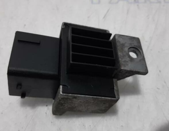 Glow Plug Relay Preheating RENAULT MEGANE III Grandtour (KZ0/1)