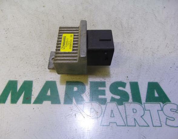 Glow Plug Relay Preheating RENAULT MEGANE III Grandtour (KZ0/1)