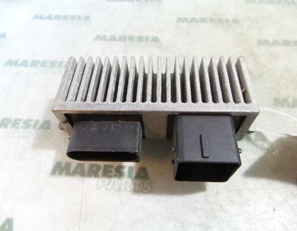 Glow Plug Relay Preheating RENAULT MEGANE III Grandtour (KZ0/1)