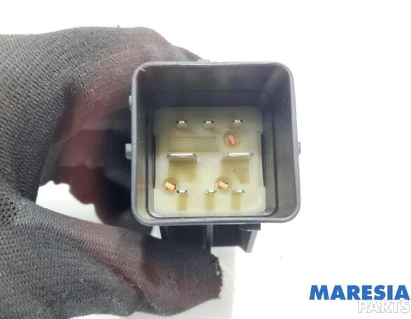 Glow Plug Relay Preheating FIAT Scudo Kasten (270, 272)