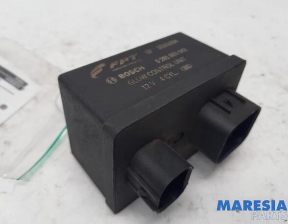 Glow Plug Relay Preheating OPEL COMBO Box Body/MPV (X12)