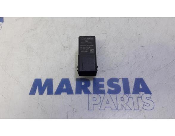 Glow Plug Relay Preheating PEUGEOT 308 SW II (LC_, LJ_, LR_, LX_, L4_)