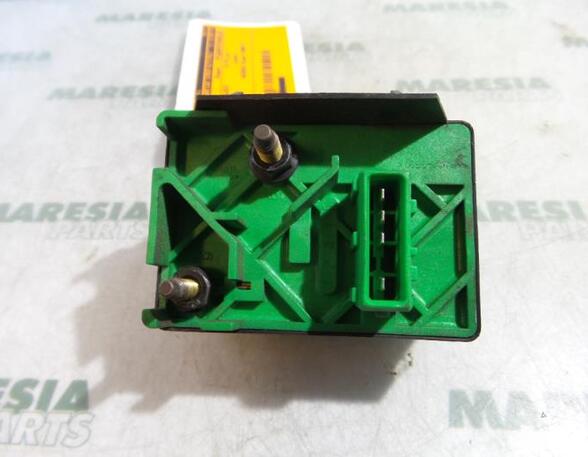 Glow Plug Relay Preheating PEUGEOT 206 SW (2E/K), FIAT ULYSSE (179_), LANCIA PHEDRA (179_), PEUGEOT 307 Break (3E)