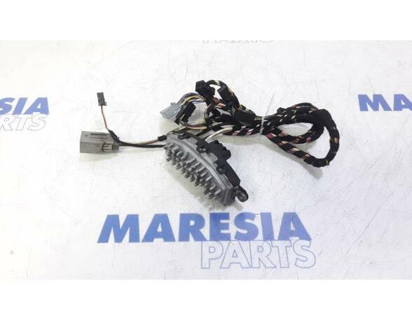 Control unit for lighting RENAULT Megane IV Grandtour (K9A/M)