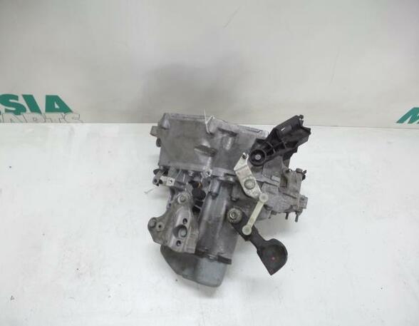 Manual Transmission PEUGEOT 208 I (CA, CC)