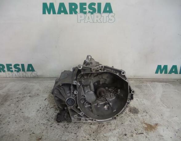 Manual Transmission PEUGEOT 208 I (CA, CC)