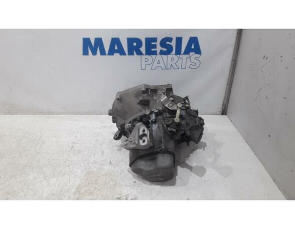 Manual Transmission PEUGEOT 208 I (CA, CC)