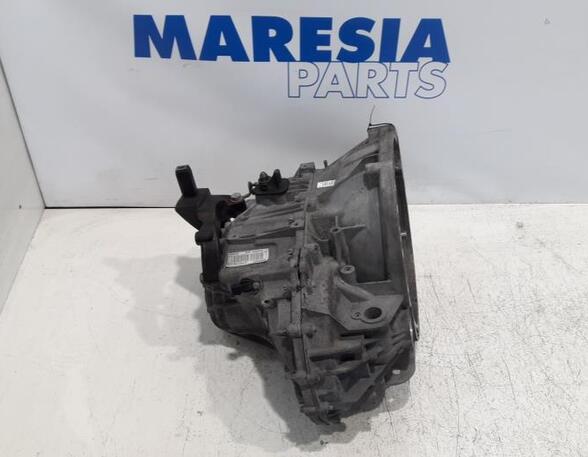 Manual Transmission RENAULT Master III Kasten (FV), RENAULT Master III Pritsche/Fahrgestell (EV, HV, UV)