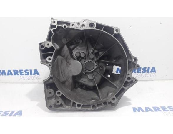 Manual Transmission PEUGEOT EXPERT Van (VF3A_, VF3U_, VF3X_)