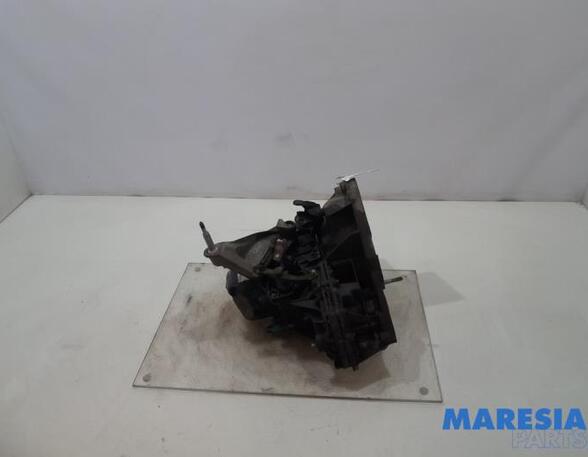 Manual Transmission RENAULT Twingo III (BCM)