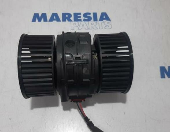 Gebläsemotor Renault Megane III Coupe Z 272108241R P15723640