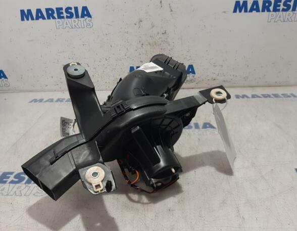 Interior Blower Motor PEUGEOT 5008 (0E, 0U)