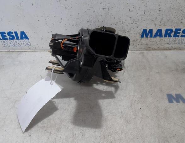 Interior Blower Motor PEUGEOT 5008 (0E, 0U)