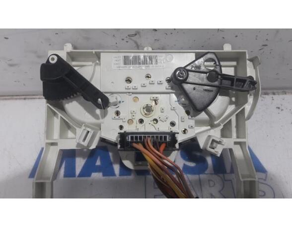 Heating & Ventilation Control Assembly RENAULT TRAFIC II Van (FL), RENAULT TRAFIC II Bus (JL)