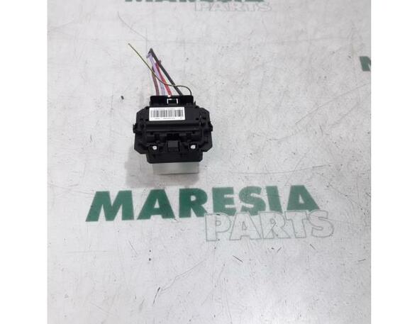 Resistor Interior Blower RENAULT Captur I (H5, J5), RENAULT Clio IV (BH)