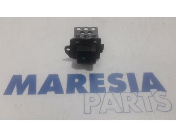 Resistor Interior Blower RENAULT MEGANE III Grandtour (KZ0/1)