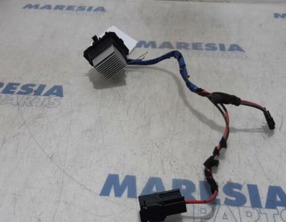 Resistor Interior Blower RENAULT MEGANE III Hatchback (BZ0/1_, B3_)