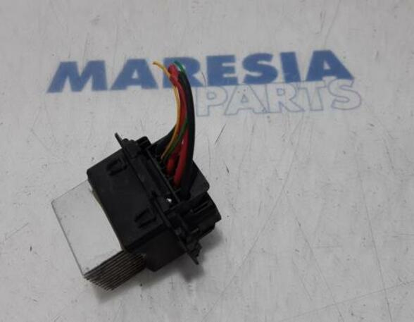 Resistor Interior Blower RENAULT MEGANE III Grandtour (KZ0/1)