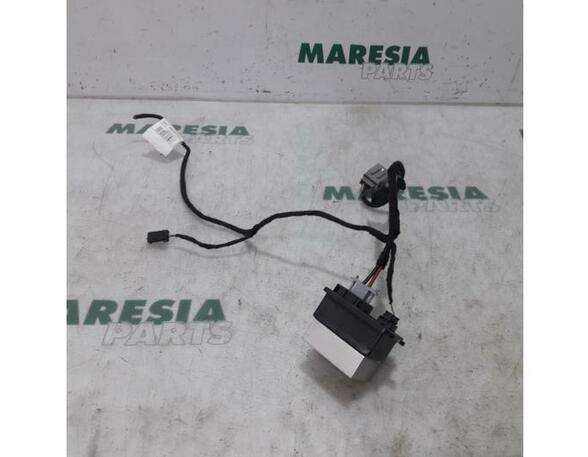 Resistor Interior Blower RENAULT Captur I (H5, J5), RENAULT Clio IV (BH)