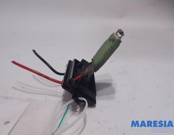 Resistor Interior Blower RENAULT Twingo II (CN0)