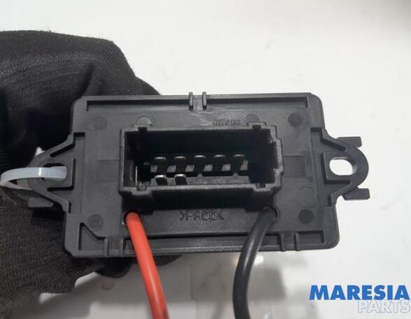 Resistor Interior Blower RENAULT Twingo II (CN0)