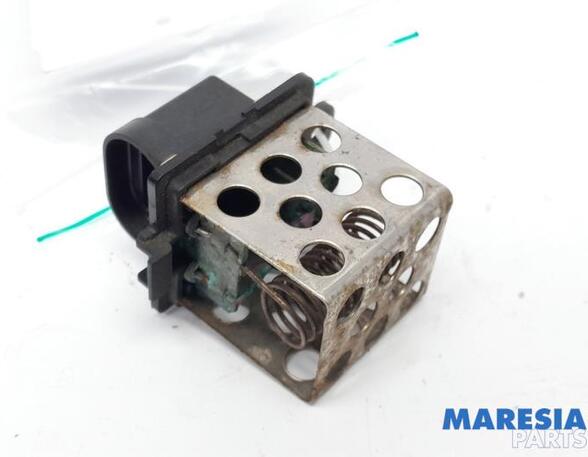 Resistor Interior Blower RENAULT Megane III Schrägheck (B3, BZ0/1)