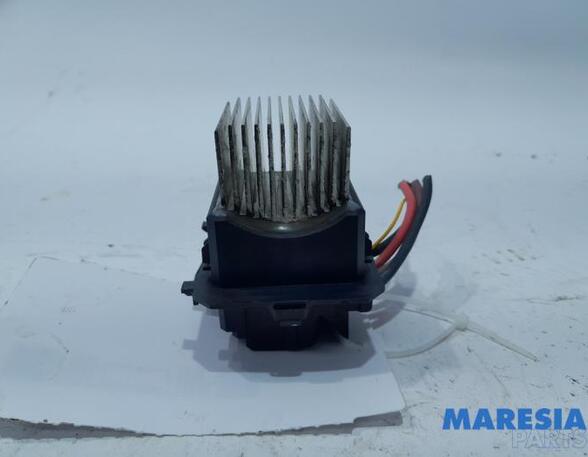 Resistor Interior Blower OPEL VIVARO B Van (X82)