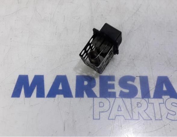 Resistor Interior Blower RENAULT MEGANE III Grandtour (KZ0/1)