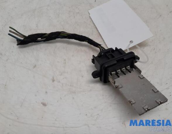 Resistor Interior Blower FIAT PANDA (312_, 319_), LANCIA YPSILON (312_), FIAT PANDA VAN (312_, 519_), FIAT 500 (312_)