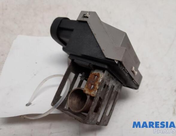 Resistor Interior Blower RENAULT CLIO IV Grandtour (KH_), RENAULT CAPTUR I (J5_, H5_), RENAULT CLIO IV (BH_)