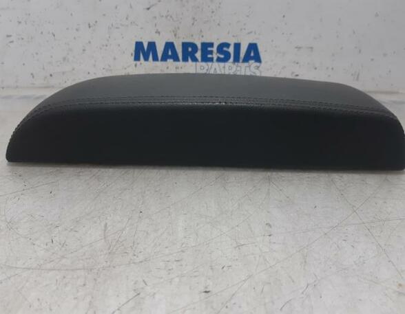 Armrest PEUGEOT 508 I (8D)