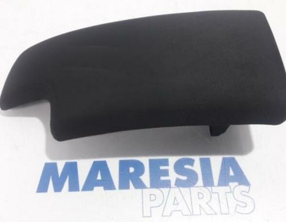 Armrest RENAULT MEGANE III Grandtour (KZ0/1)