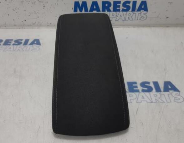 Armrest RENAULT MEGANE III Coupe (DZ0/1_)