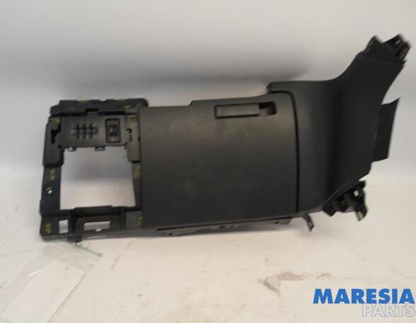 Glove Compartment (Glovebox) PEUGEOT 3008 MPV (0U_), PEUGEOT 3008 SUV (MC_, MR_, MJ_, M4_)