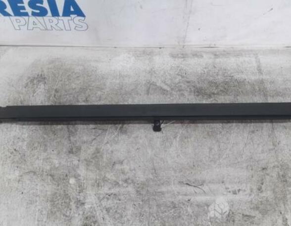 Laderaumabdeckung Renault Espace IV K 8200561479 P16776006