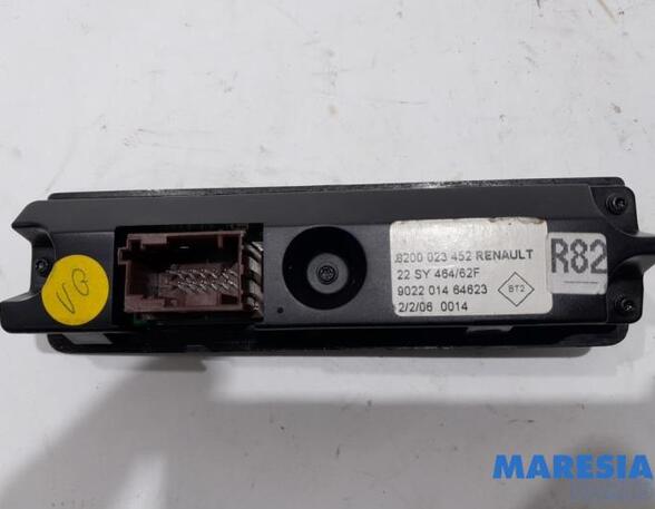 Monitor Navigationssystem Renault Espace IV K 8200023452 P19435104