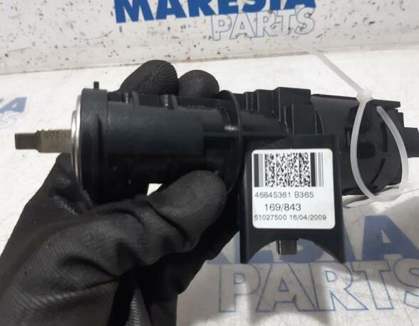 Slotcilinder Contactslot FIAT Panda (169)