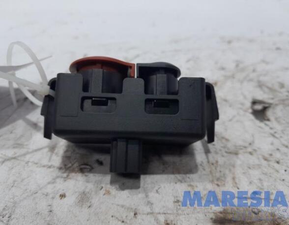 Switch for hazard light RENAULT Clio III Grandtour (KR0/1)