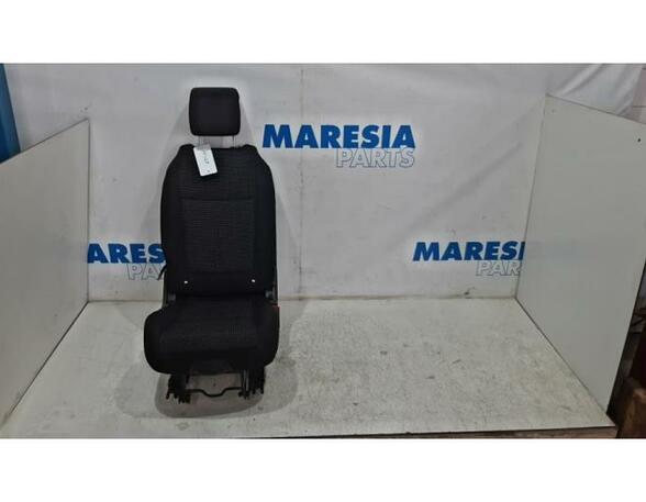 Sitz Peugeot 5008  8852CH P14999827