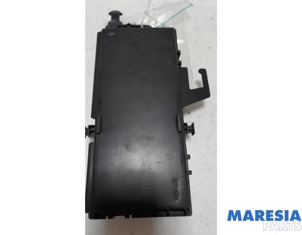 Control unit for door drawing support RENAULT ESPACE IV (JK0/1_)