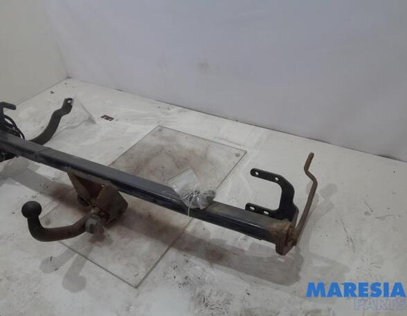 Tow Hitch (Towbar) PEUGEOT 508 SW I (8E_), PEUGEOT 508 I (8D_)