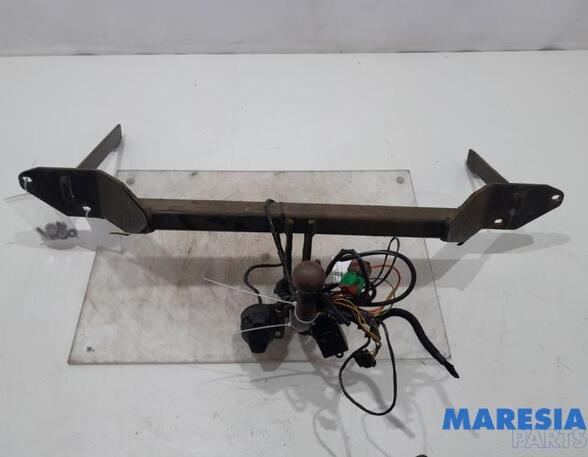 Tow Hitch (Towbar) FIAT PUNTO (199_), FIAT PUNTO EVO (199_), FIAT GRANDE PUNTO (199_)