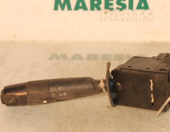 Turn Signal Switch PEUGEOT 605 (6B)