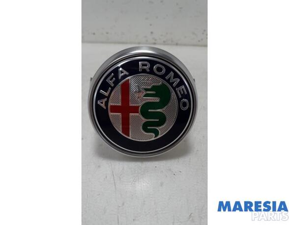 Front Grill Badge Emblem ALFA ROMEO GIULIETTA (940_)