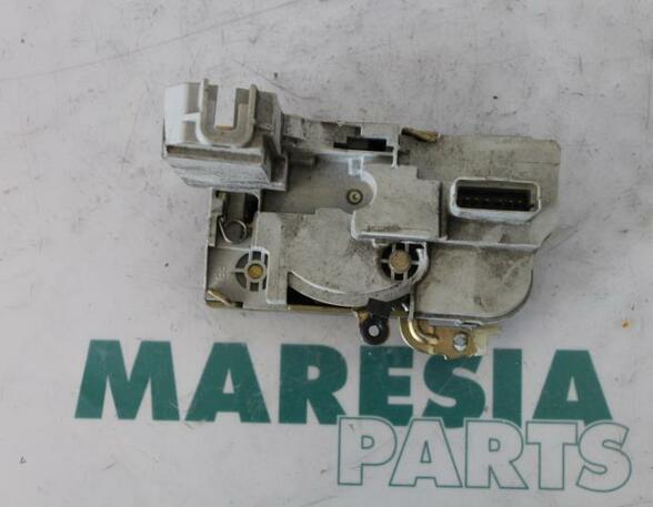 Türschloss links vorne Peugeot 307 9135N4