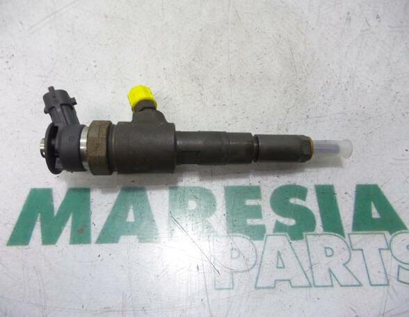 Injector Nozzle PEUGEOT 206 Schrägheck (2A/C), PEUGEOT 206 SW (2E/K)